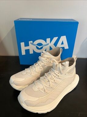 Hoka Women's Kawana Mid